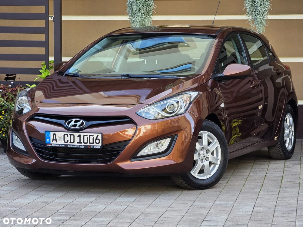 Hyundai i30 1.4 Comfort - 11