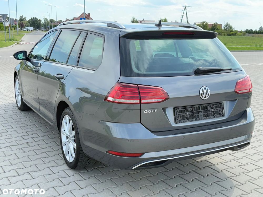 Volkswagen Golf 2.0 TDI DSG Sound - 4