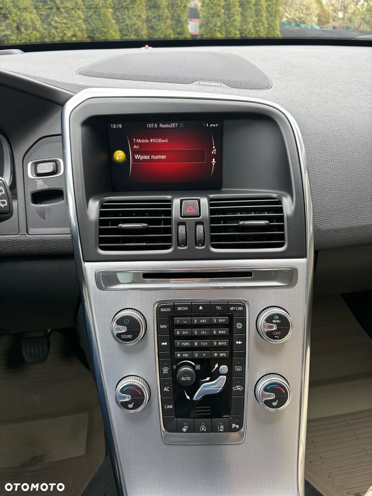 Volvo XC 60 D4 Drive-E Summum - 7