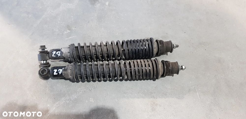Piaggio Vespa GTS 125 Amortyzator Tylny Tył Komplet
