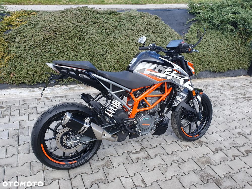 KTM Duke - 11