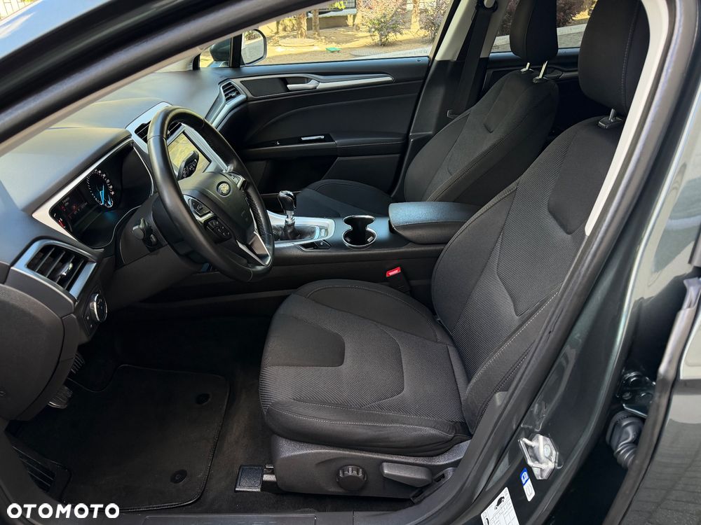 Ford Mondeo 2.0 TDCi STart-Stopp Titanium - 18