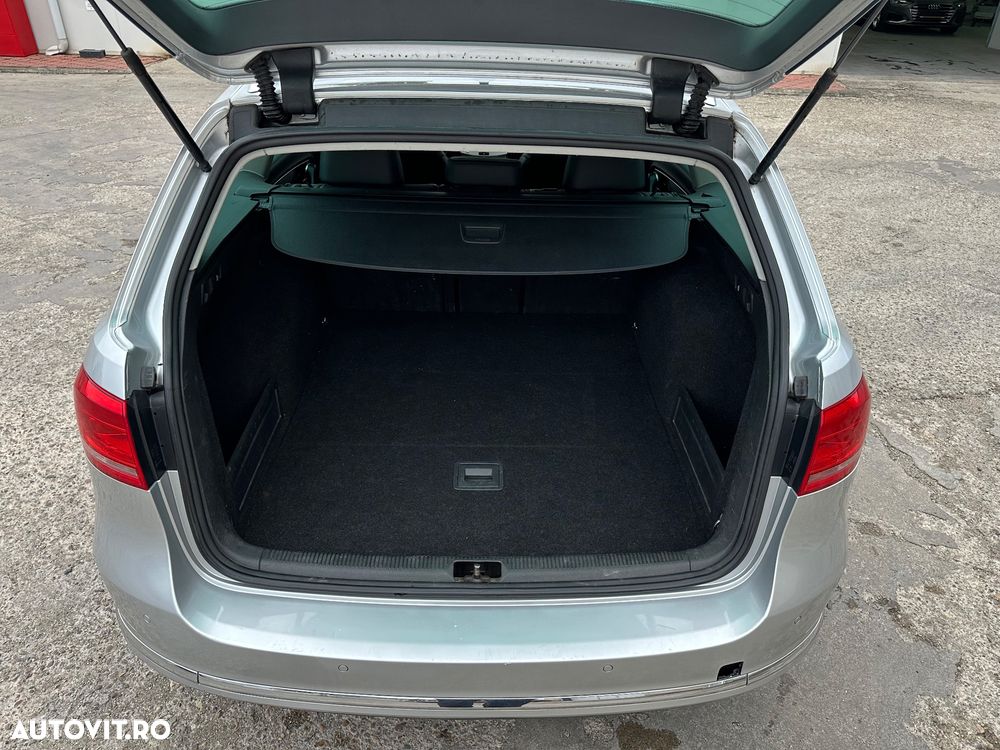 Volkswagen Passat 2.0 TDI BlueMotion Technology Highline - 11