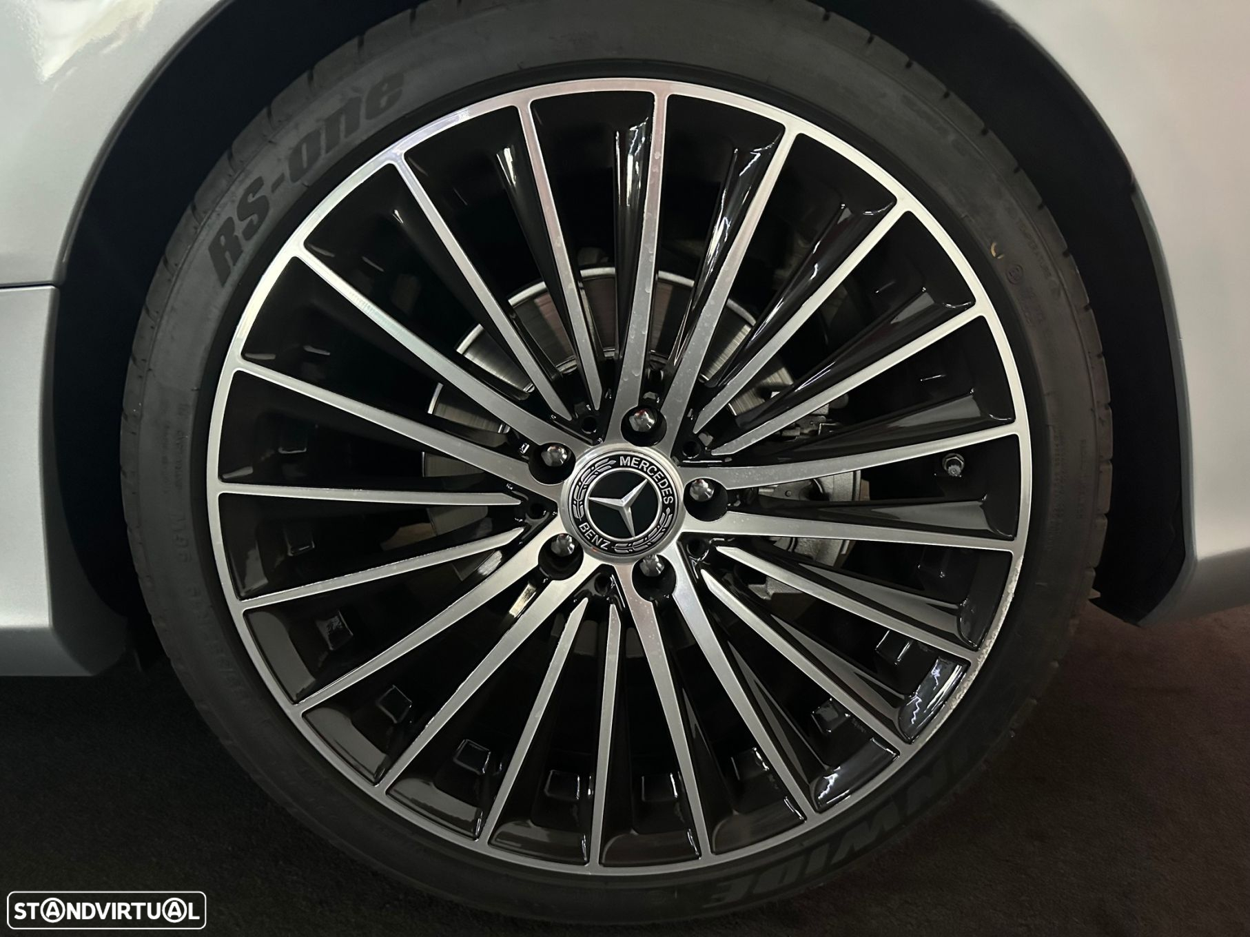 Mercedes-Benz C 200 AMG Line - 5