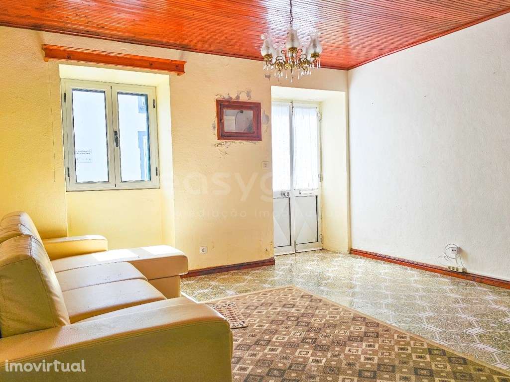 Moradia T2 com entrada lateral e garagem - Grande imagem: 4/36