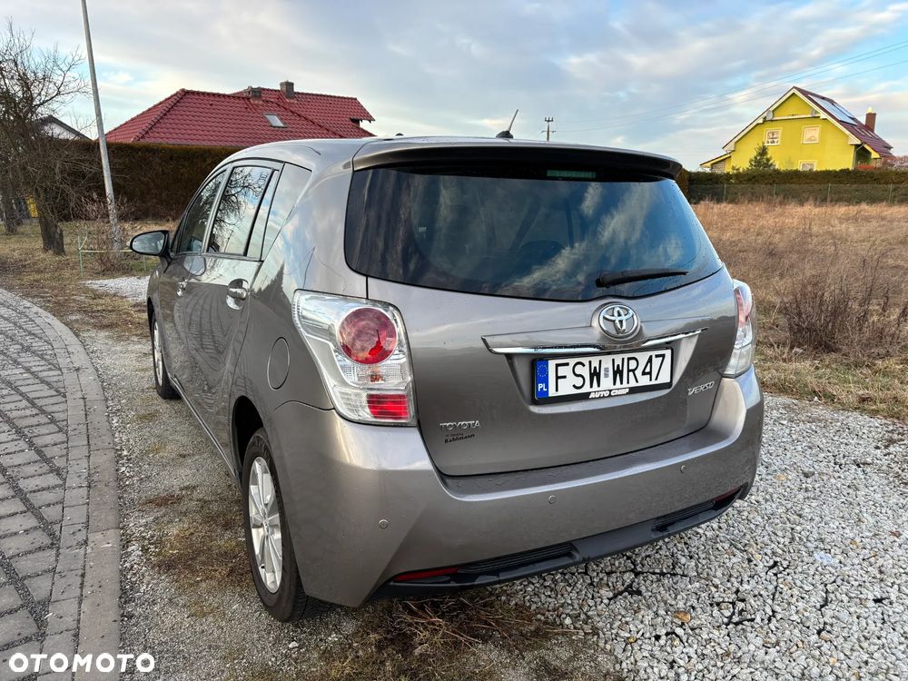 Toyota Verso 1.6 D-4D 5-Sitzer Start/Stop Edition S+ - 4