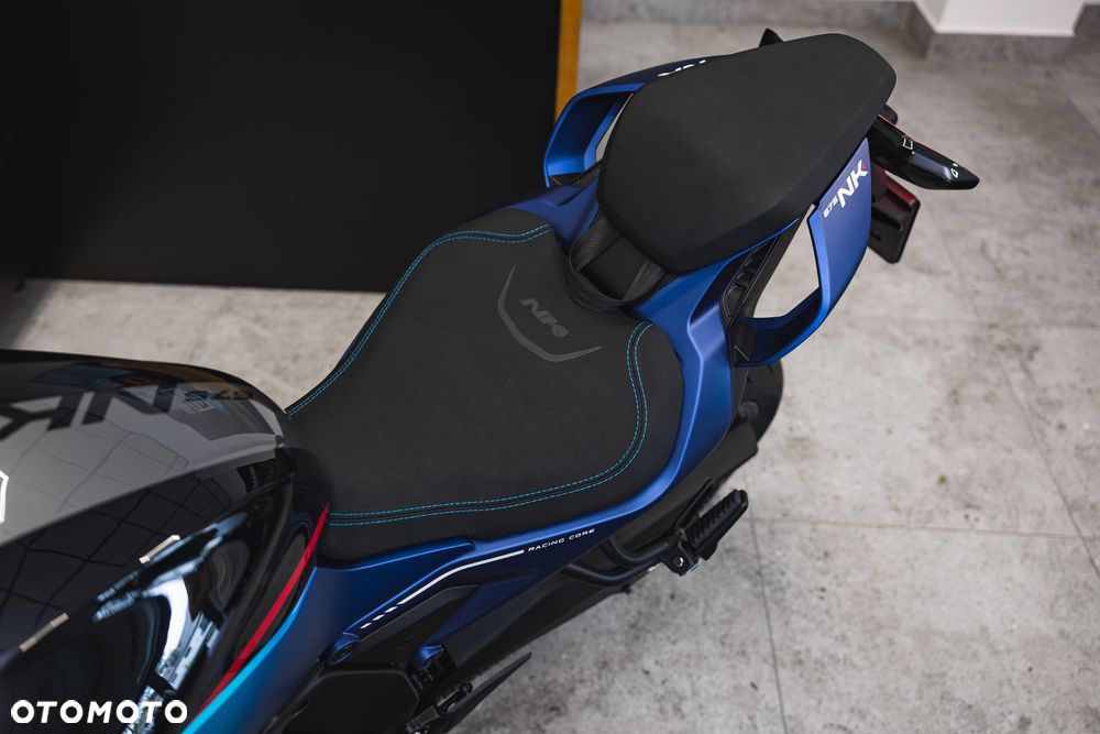 CFMoto NK - 12