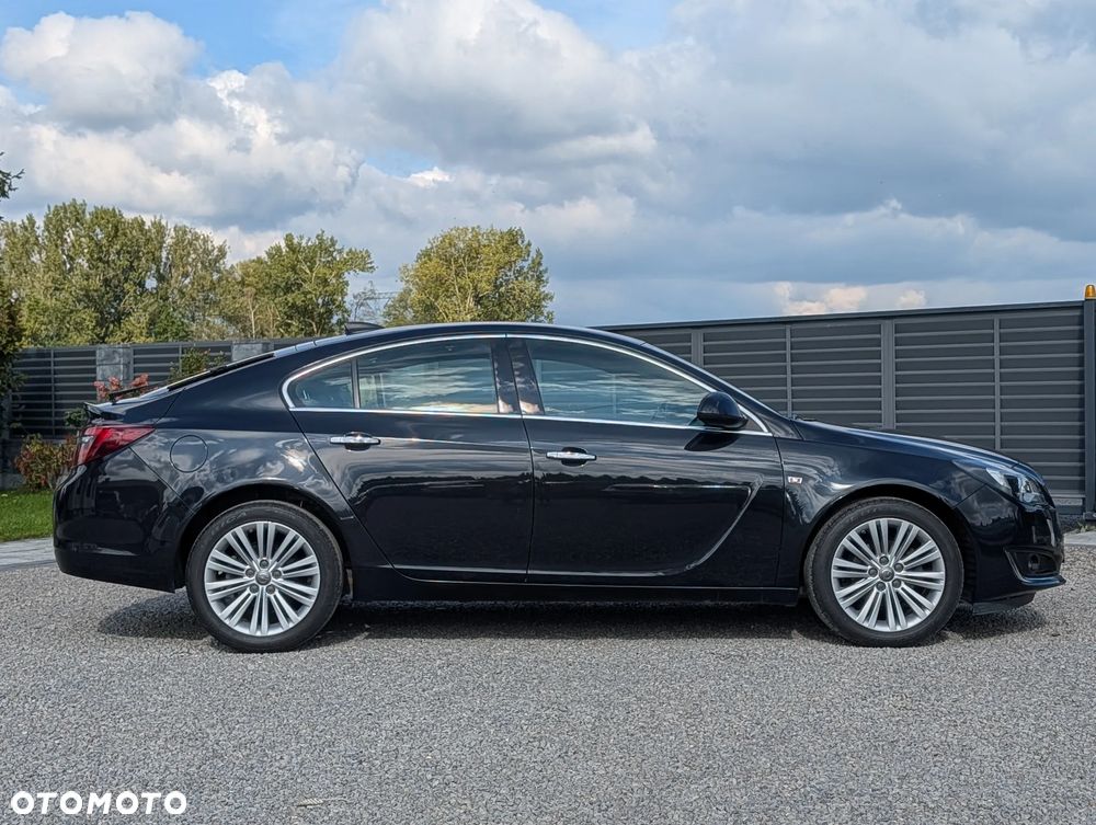 Opel Insignia 1.6 T Cosmo EU6 - 9