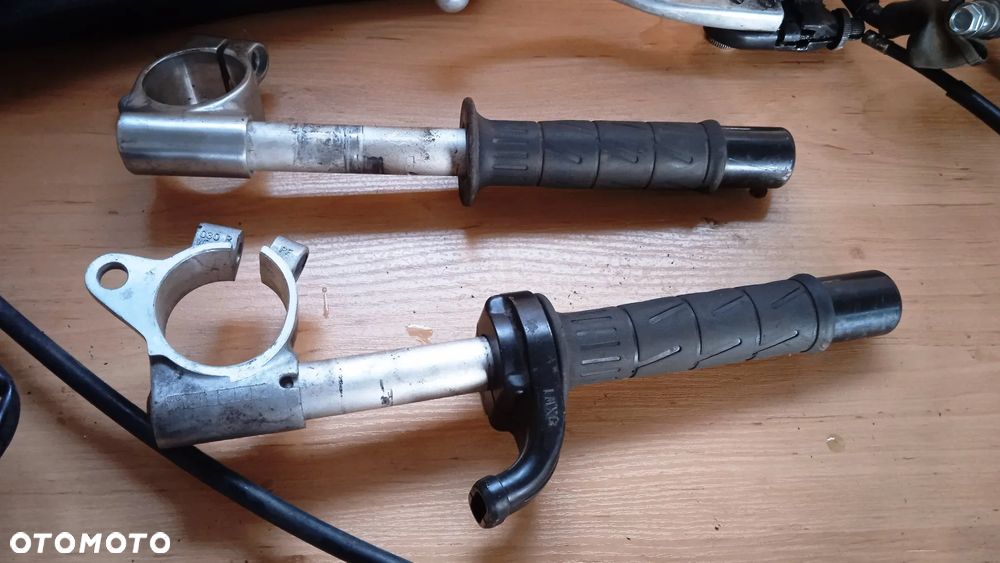 Na części Kawasaki Ninja ZX600G/H967 ZX6R silnik skrzynia rozrusznik alternator bak rama lagi amortyzator kolektor - 14