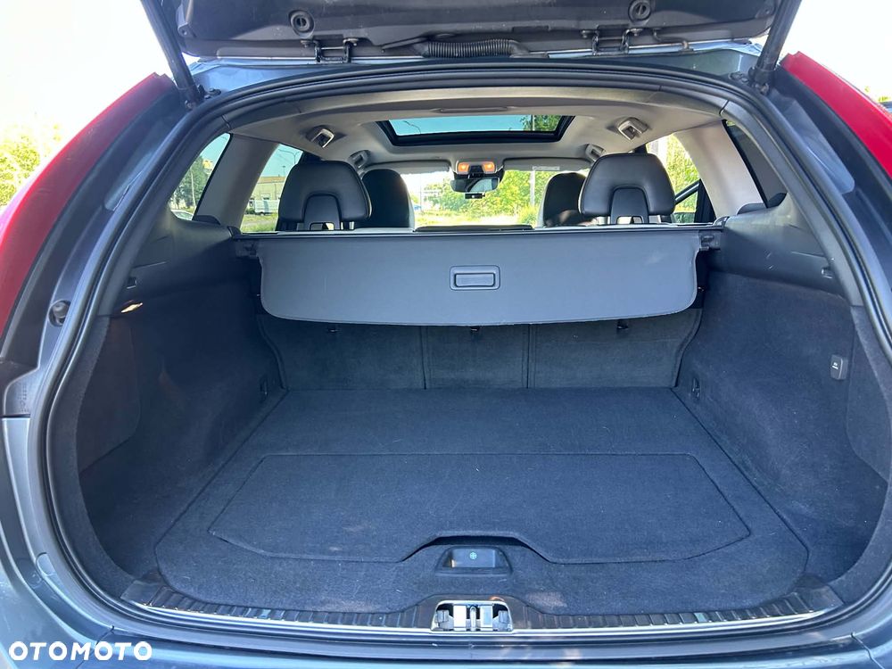 Volvo XC 60 D4 Drive-E Summum - 3