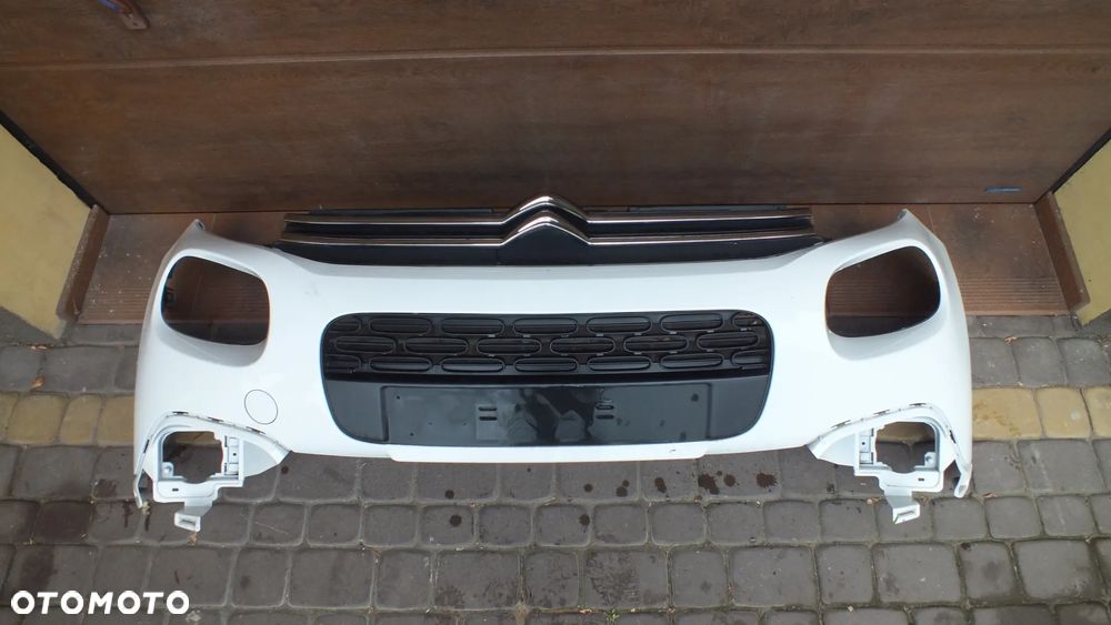 Zderzak praedni Citroen C3 III - 1