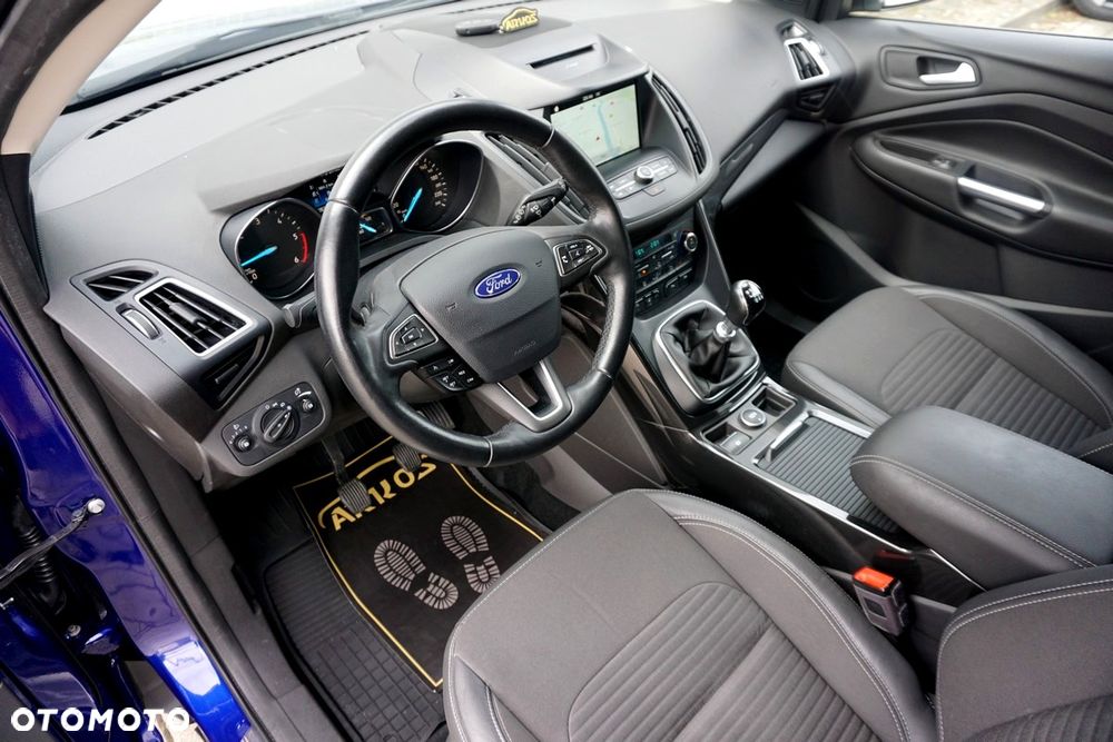 Ford Kuga 2.0 TDCi 4x4 Titanium - 26