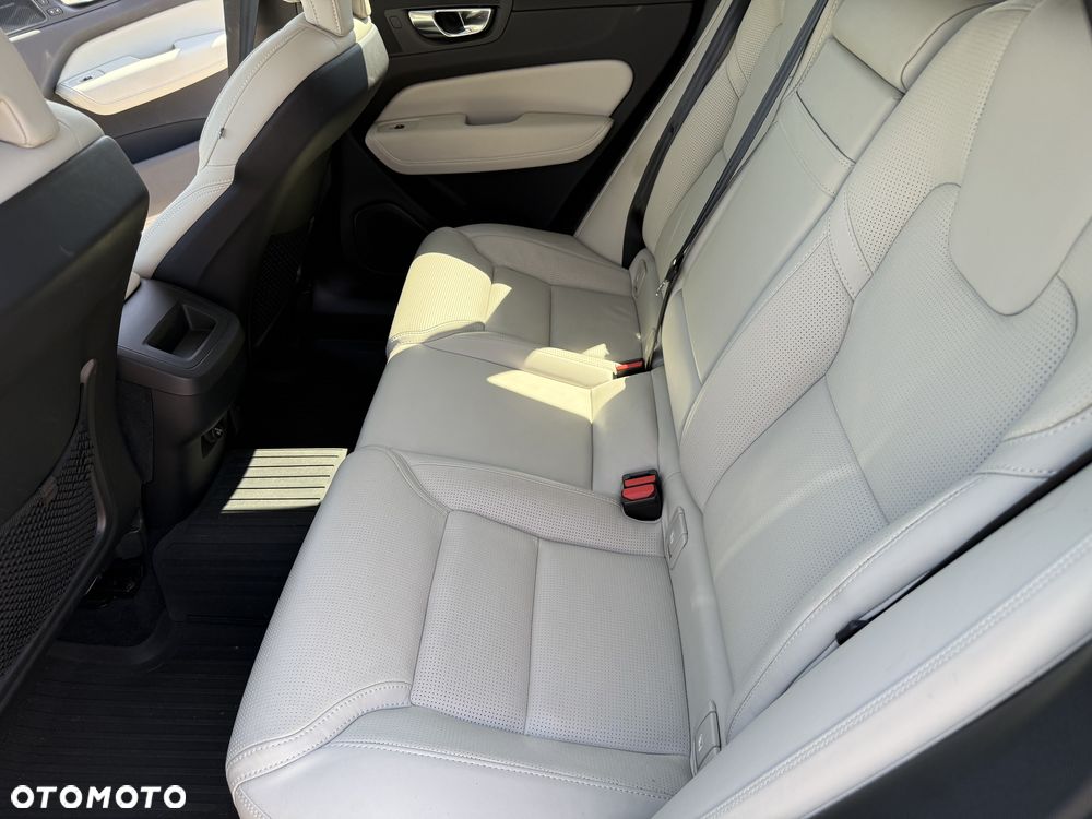 Volvo XC 60 T5 AWD Inscription - 15