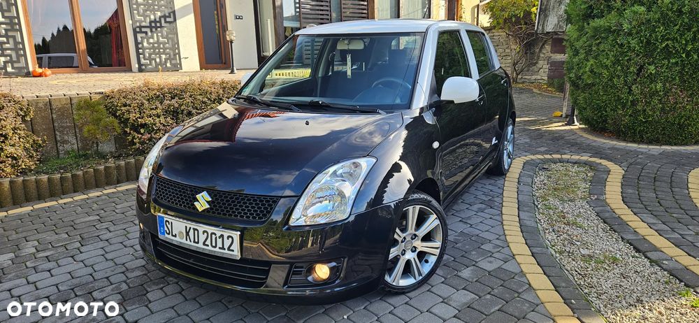 Suzuki Swift 1.3 Black and White - 1