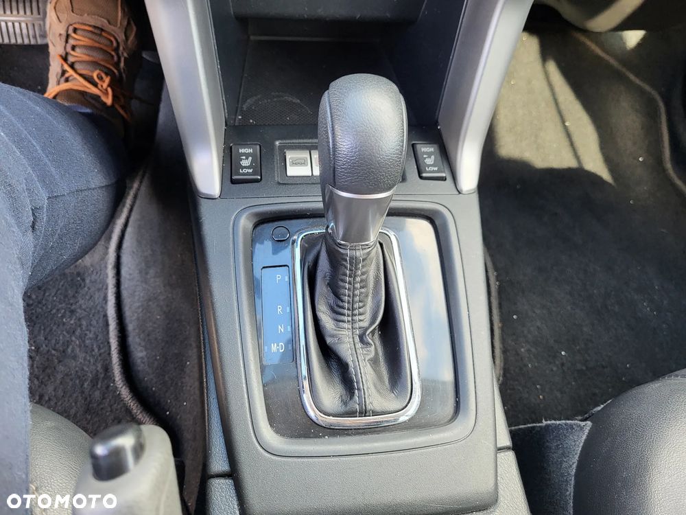 Subaru Forester 2.0 XT Platinum Lineartronic - 17