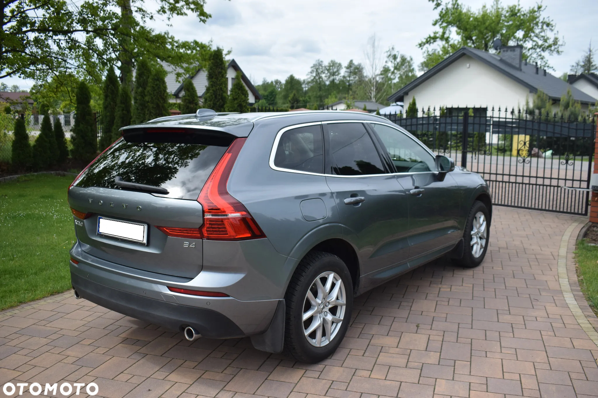 Volvo XC 60 D4 Momentum - 6