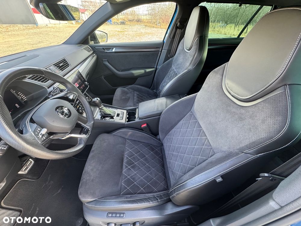 Skoda Superb 2.0 TDI DSG SportLine - 12