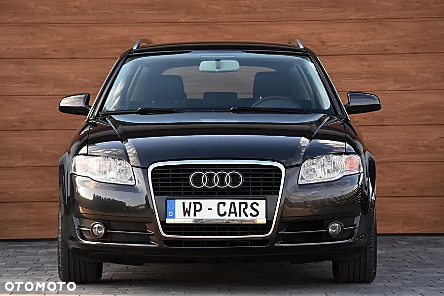 Audi A4 Avant 2.0 TDI - 4