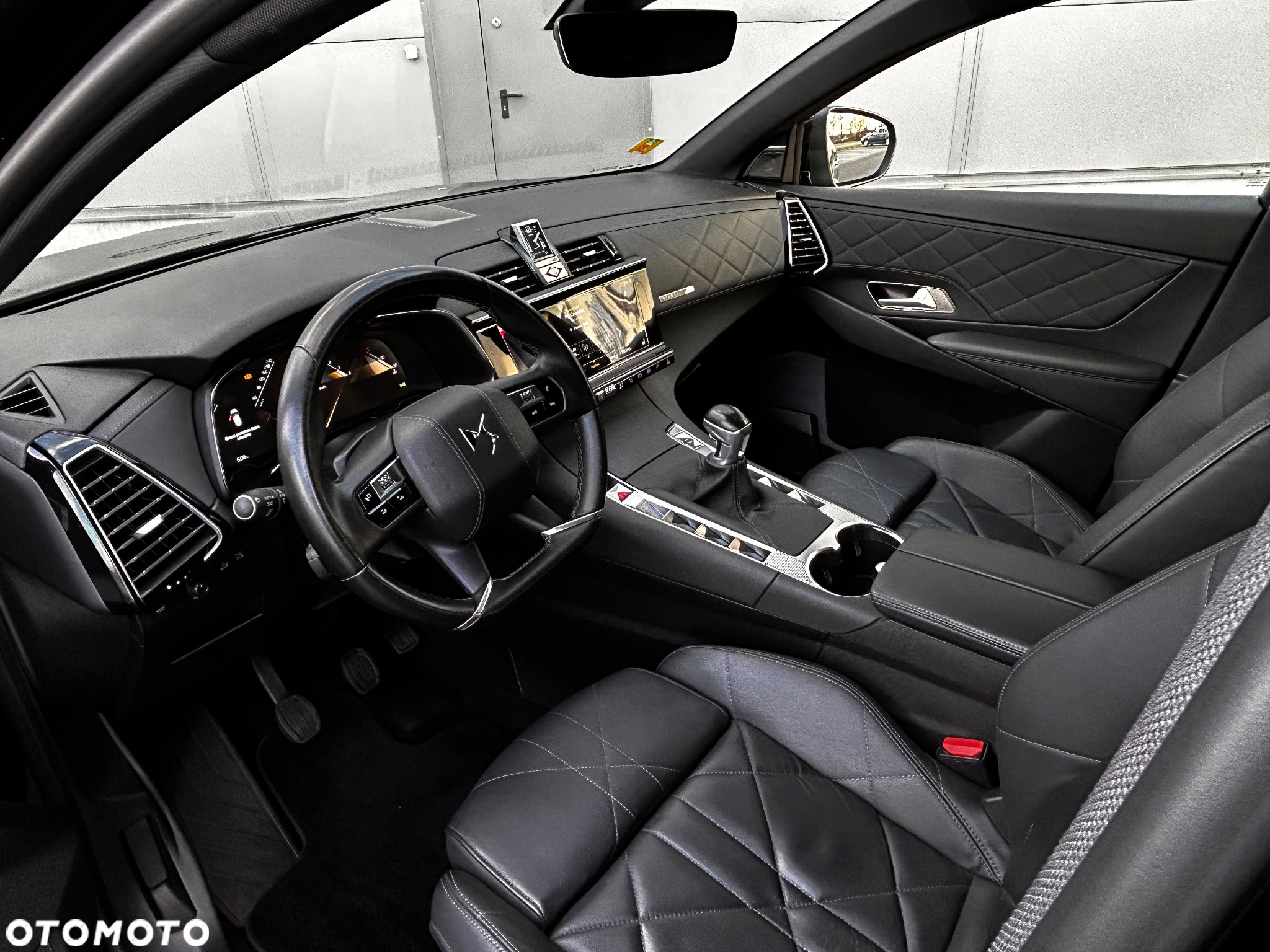 DS Automobiles DS 7 Crossback 1.2 PureTech Chic - 24