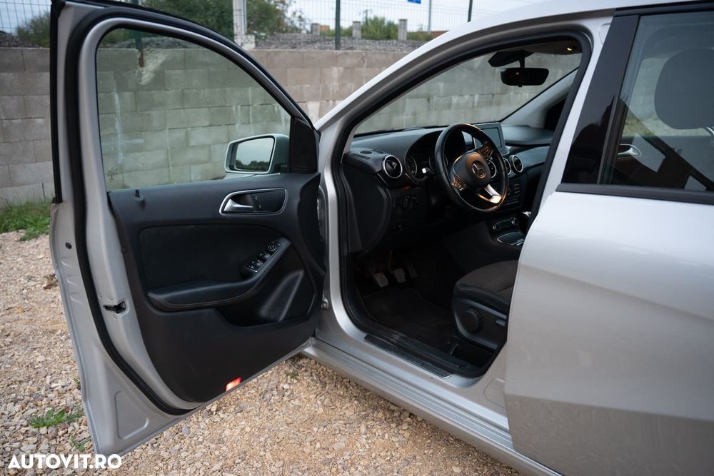 Mercedes-Benz B 180 CDI BlueEFFICIENCY Edition - 14