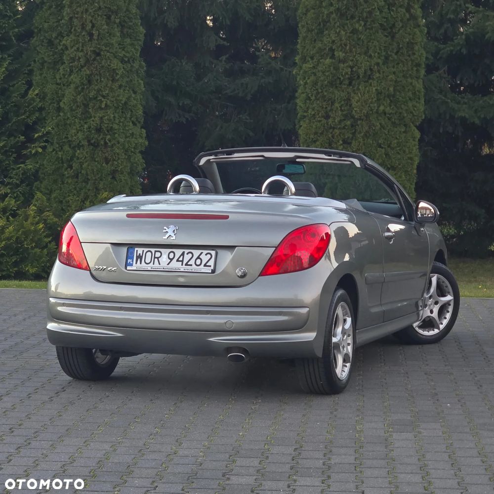 Peugeot 207 CC 120 VTi Roland Garros - 20