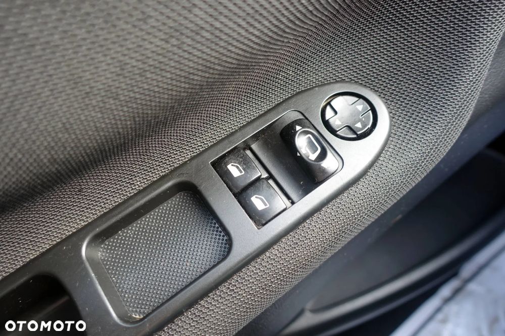 Peugeot 207 CC 120 VTi Active - 27