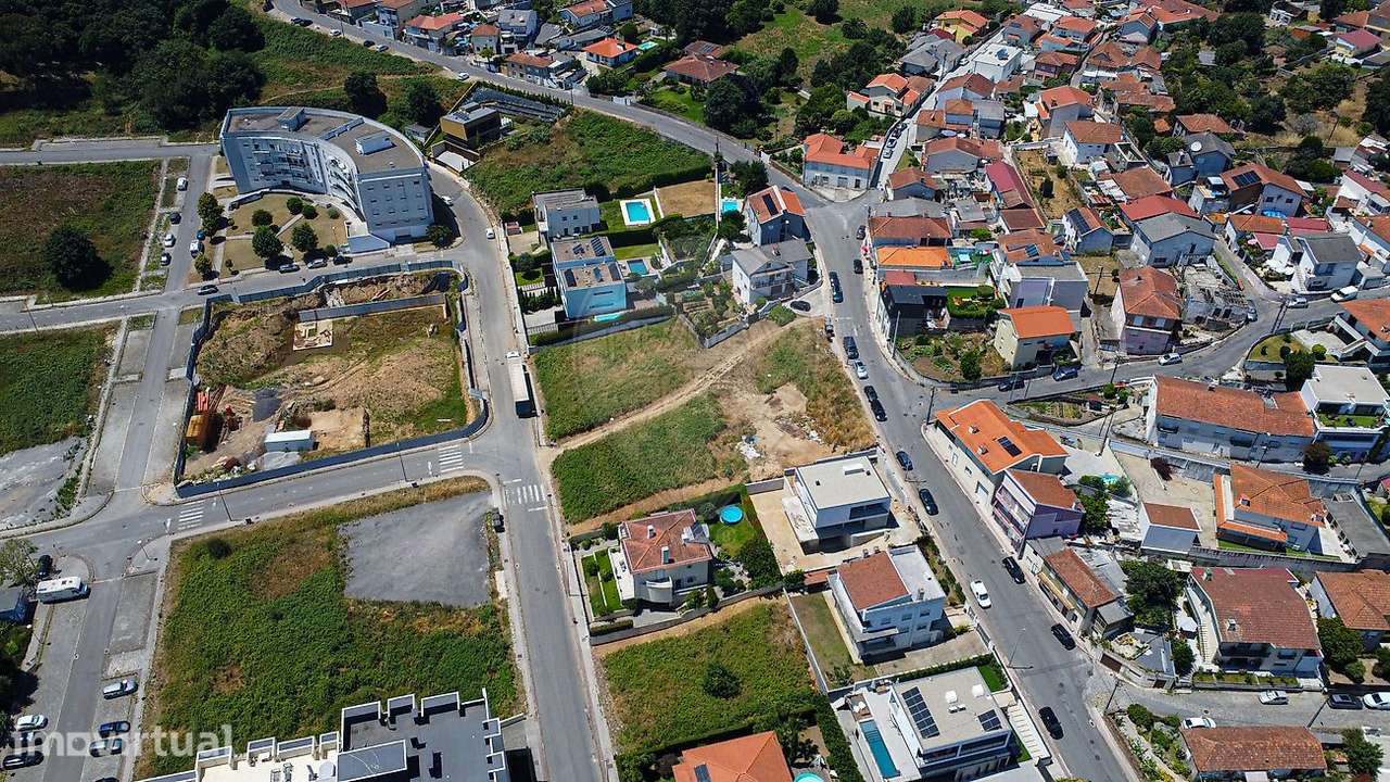 Terreno  para venda - Grande imagem: 2/16