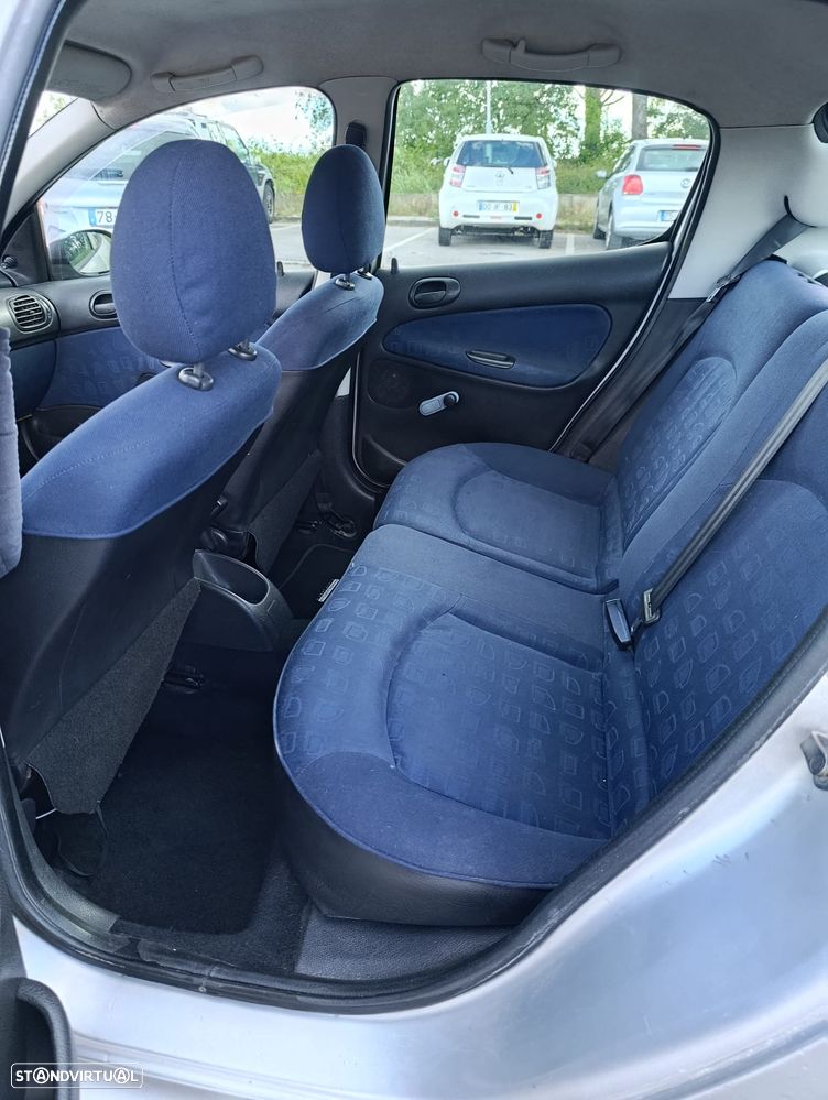 Peugeot 206 - 7