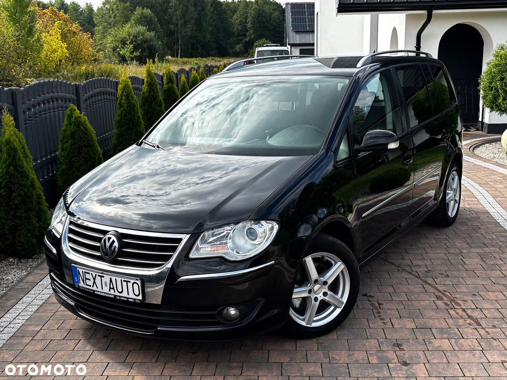 Volkswagen Touran 2.0 TDI DPF Highline - 8