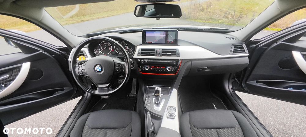 BMW Seria 3 318d - 13