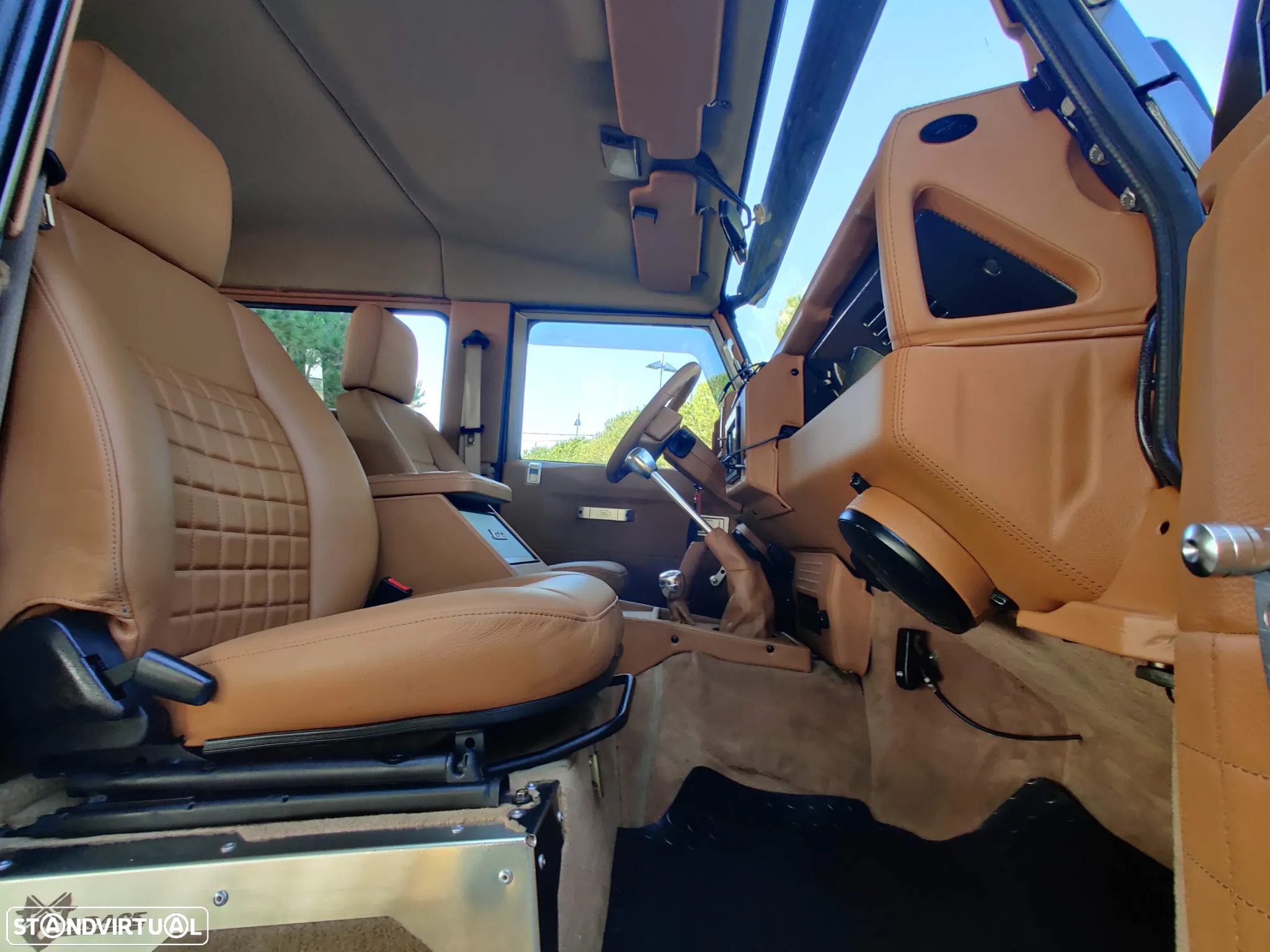 Land Rover Defender 90 2.5 TD5 Metal Top - 26