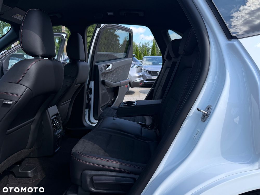 Ford Kuga 2.0 EcoBlue AWD ST-Line - 36