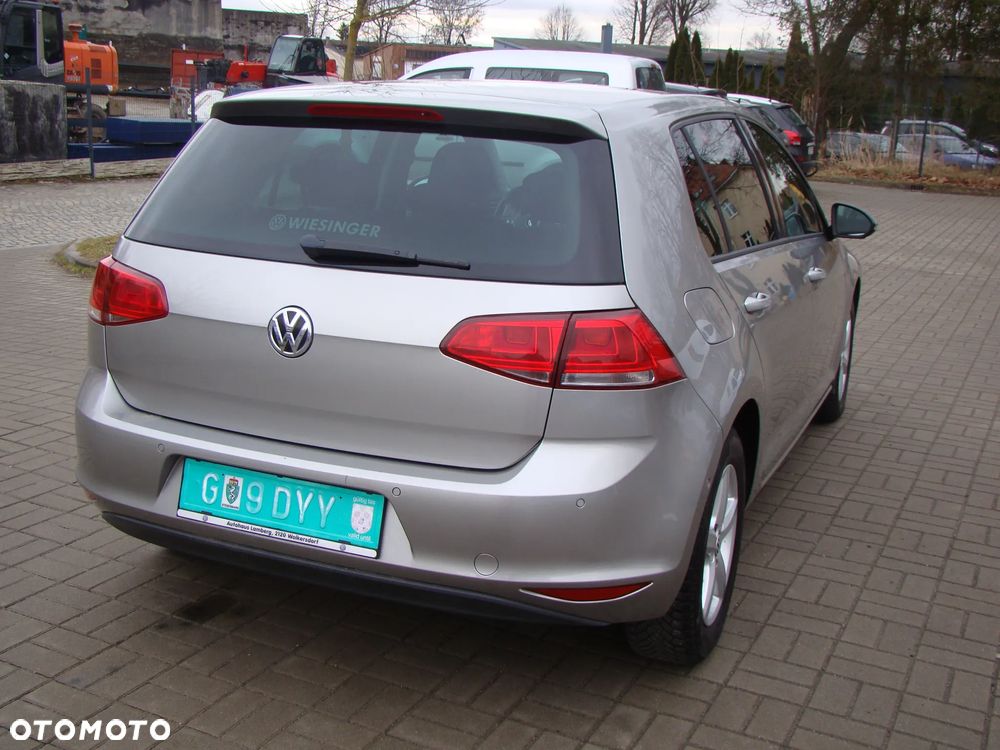 Volkswagen Golf 1.2 TSI BMT Trendline - 13