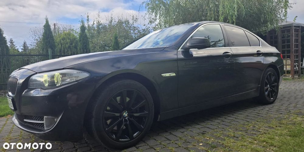 BMW Seria 5 520d Touring - 25