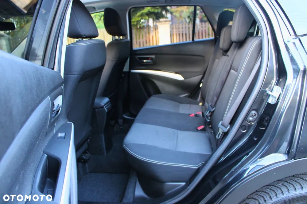 Suzuki SX4 S-Cross 1.6 DDiS Premium - 17