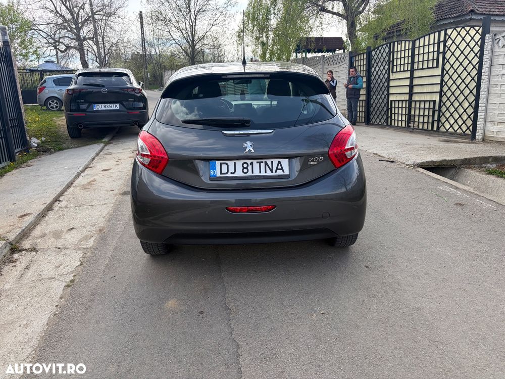 Peugeot 208 e-HDi 68 EGS5 Stop&Start Active - 4