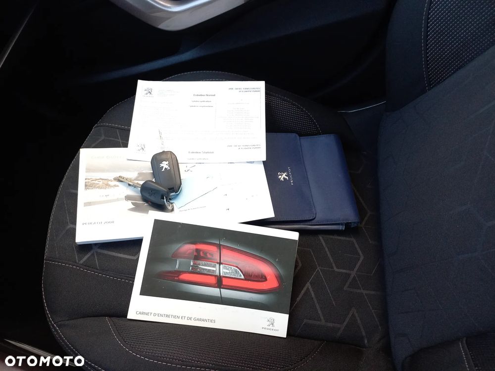 Peugeot 2008 e-HDi FAP 92 STOP & START Style - 34