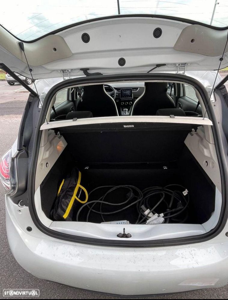 Renault Zoe (c/ Bateria) Limited 50 - 9