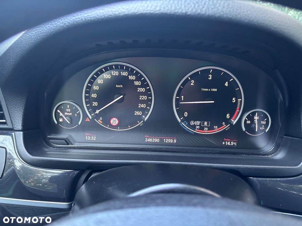 BMW Seria 5 520d xDrive Luxury Line - 26