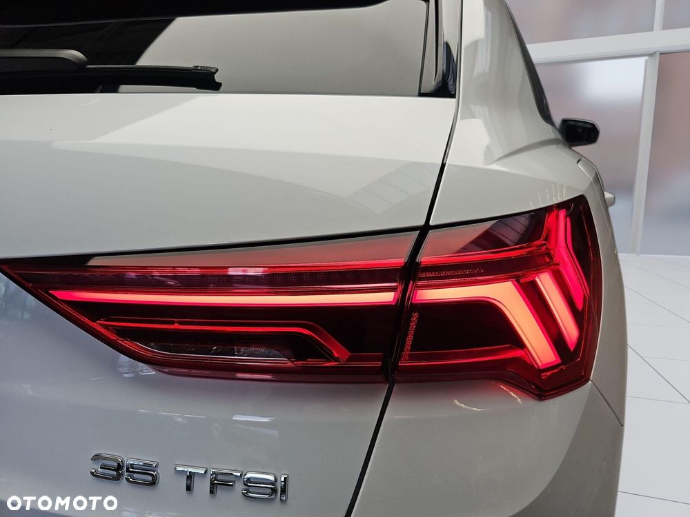 Audi Q3 35 TFSI S tronic - 32