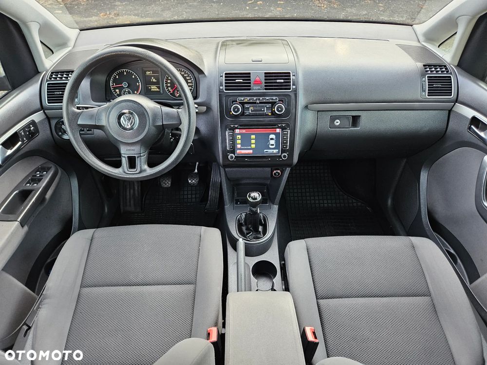 Volkswagen Touran 1.6 TDI DPF MATCH - 5
