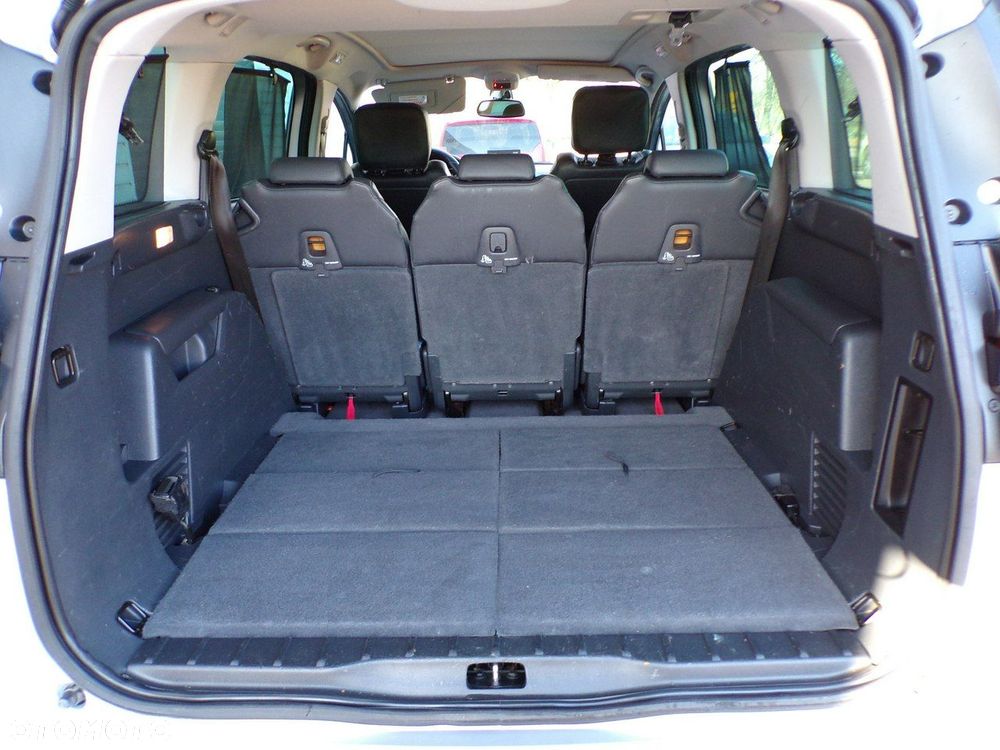 Peugeot 5008 - 35