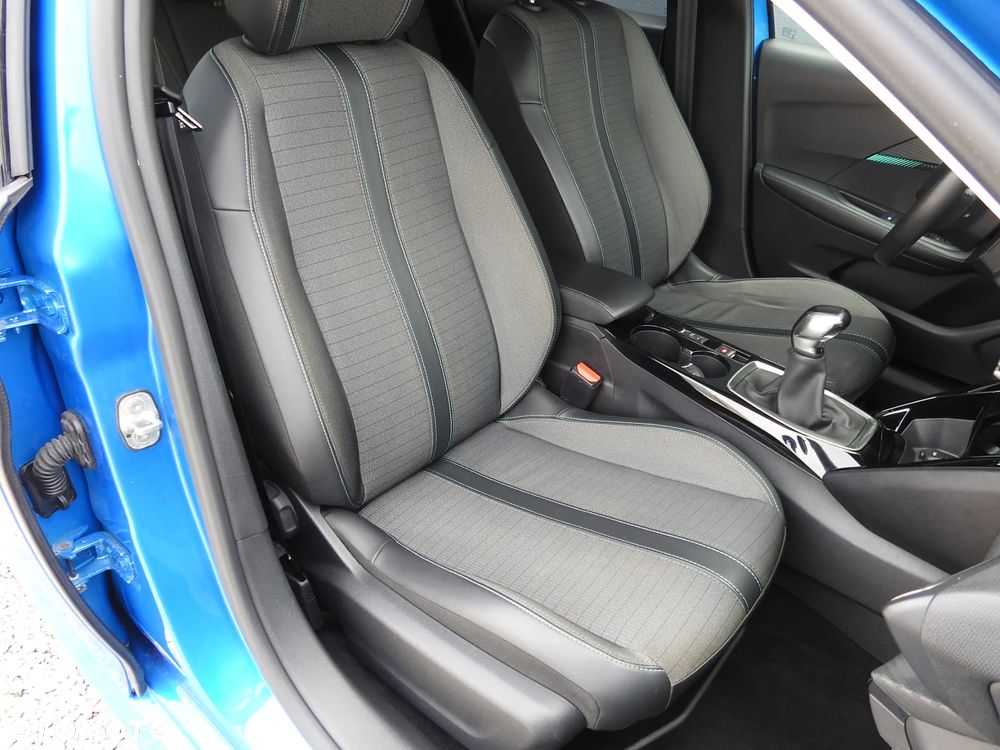 Peugeot 208 PureTech 75 Allure Pack - 9