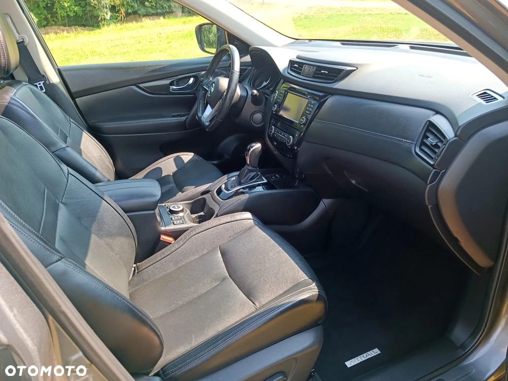 Nissan X-Trail 2.0 dCi Tekna 4WD Xtronic - 31