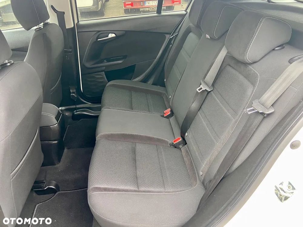 Fiat Tipo 1.3 MultiJet 16v Sport - 17