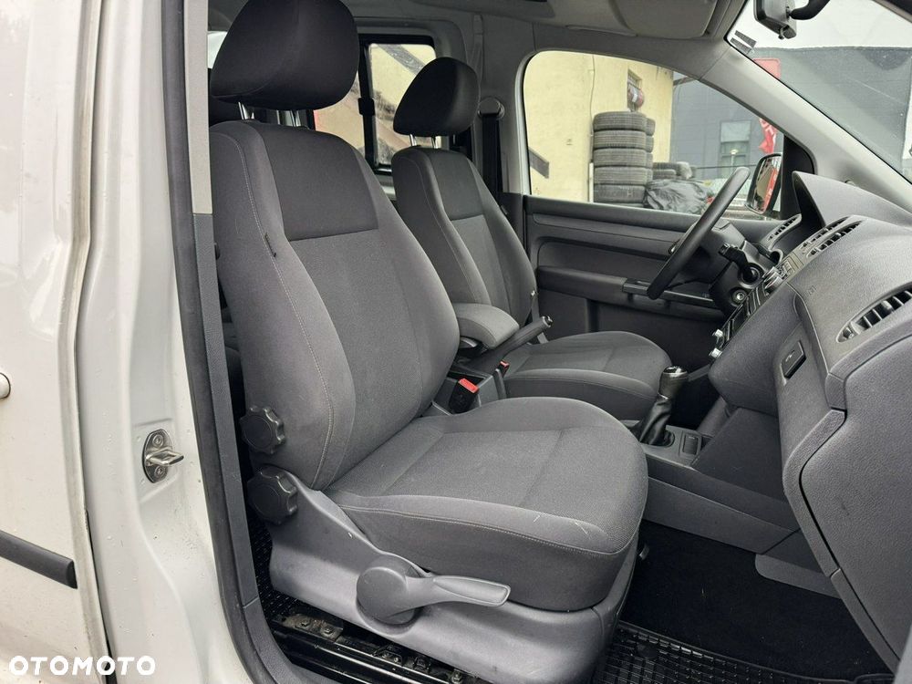 Volkswagen Caddy Maxi Trendline 4Motion - 18