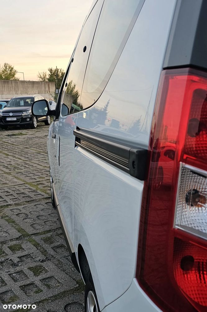 Dacia Dokker TCe 115 Celebration - 13
