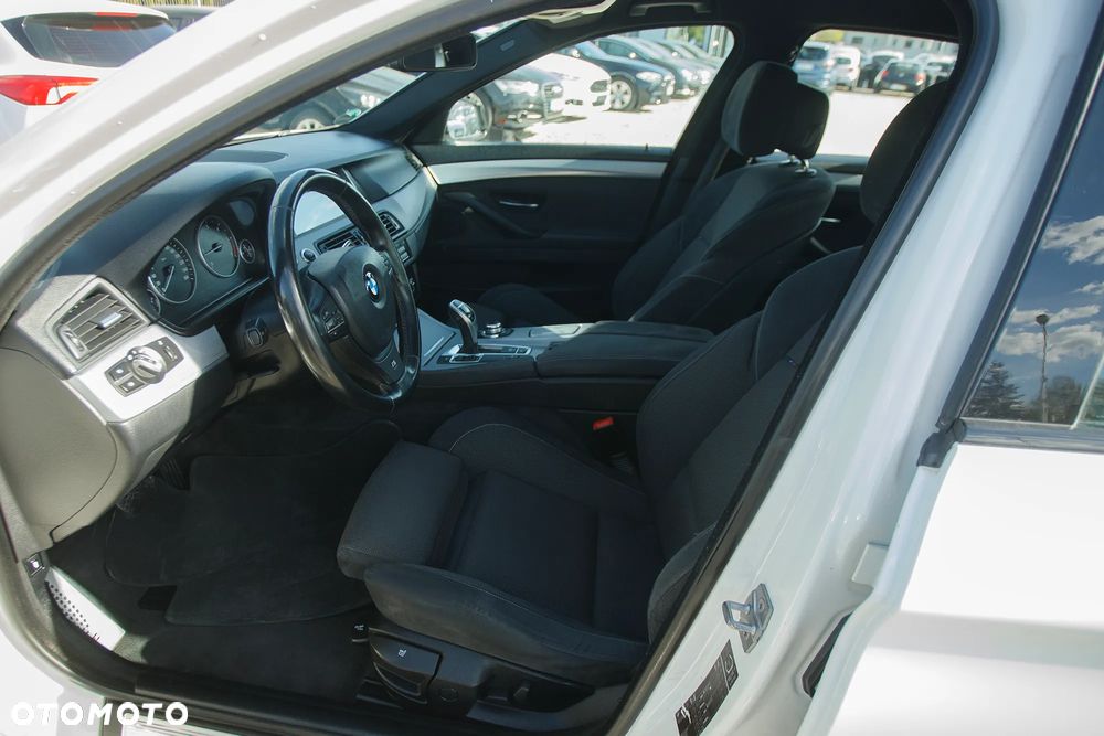 BMW Seria 5 520d Sport-Aut - 18