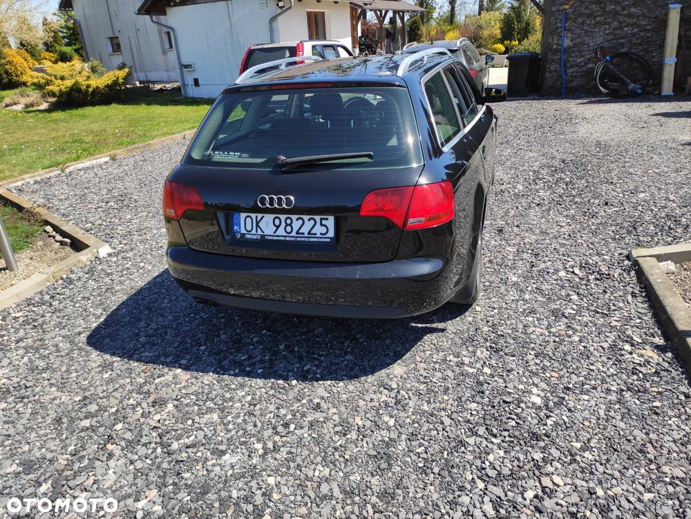 Audi A4 Avant - 11