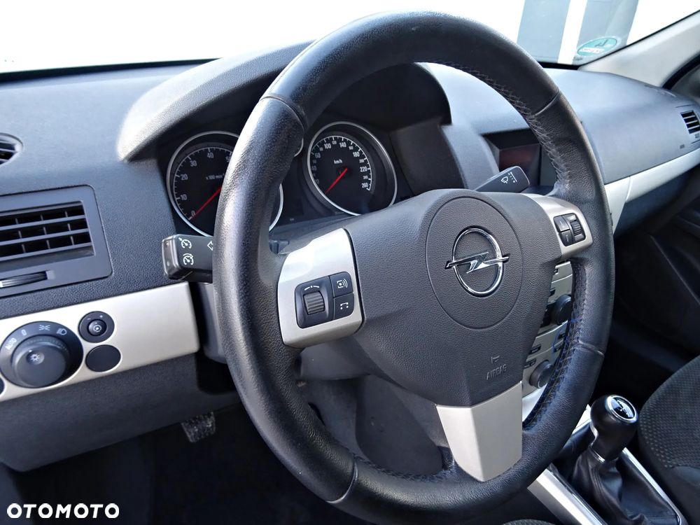 Opel Astra - 12
